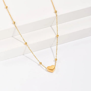 Fashion Sweet Simple Heart Electroplated Gold Stainless Steel Necklace