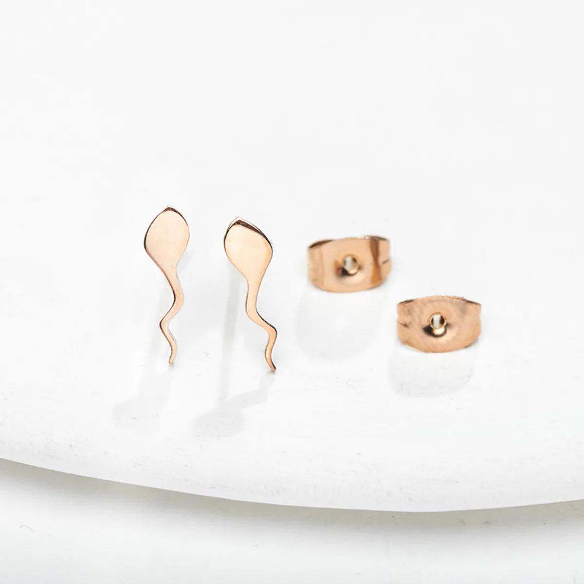 Fashion Tadpole Plating 304 Stainless Steel No Inlaid 18K Gold Plated Ear Studs