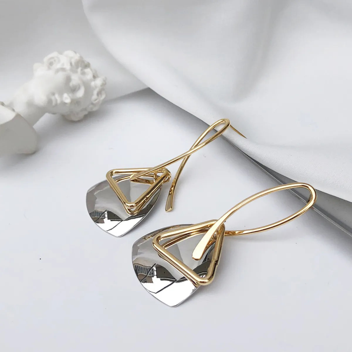 Fashion Triangle Copper Gold Plated Earrings 1 Pair