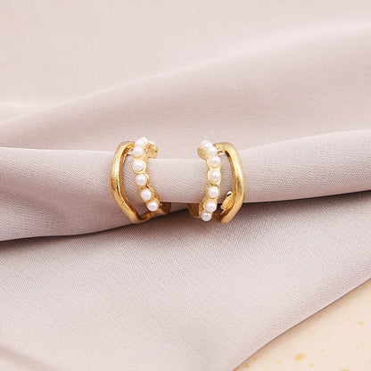 Fashion U Shape Geometric Alloy Inlay Artificial Pearls Women's Ear Studs 1 Pair