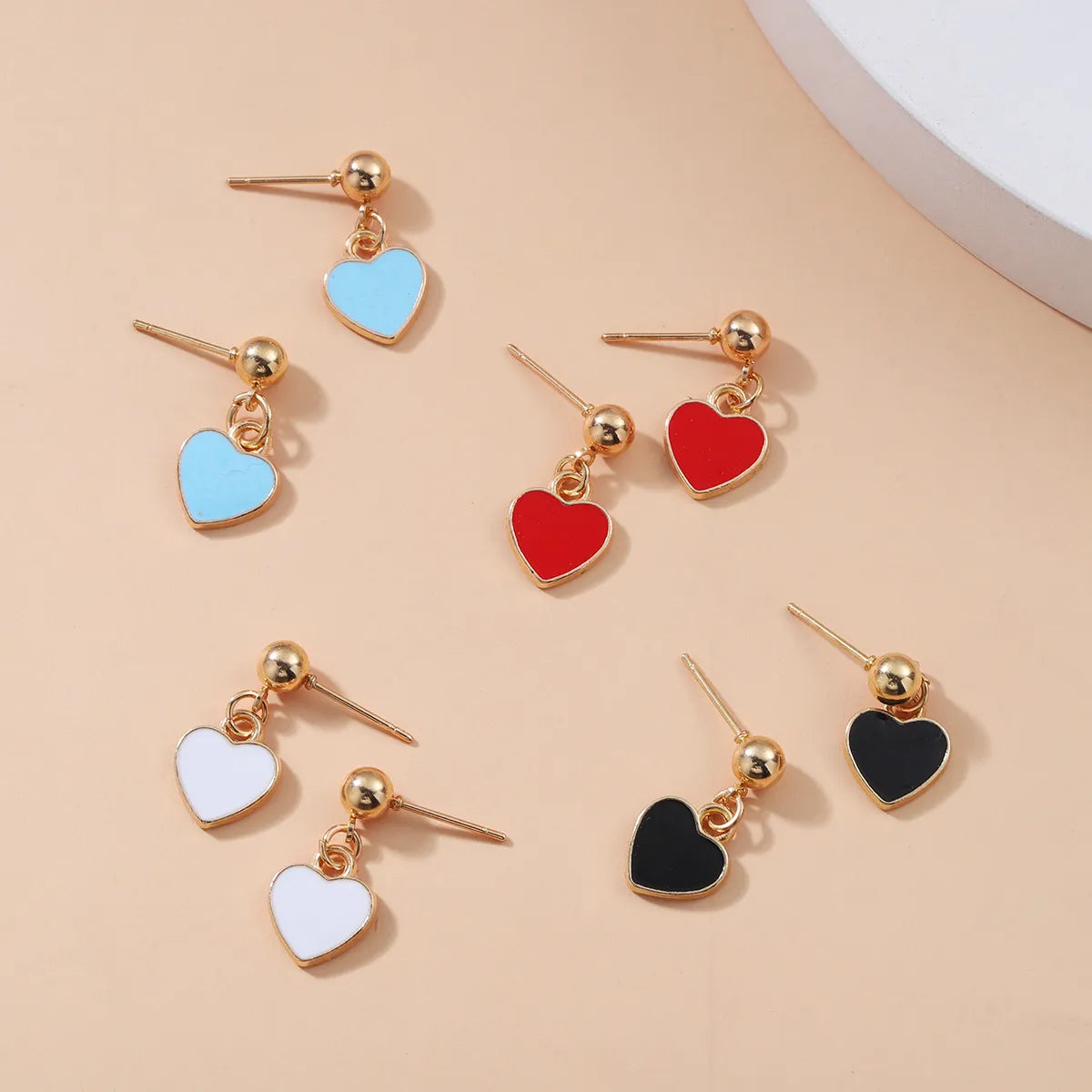 Heart Stoving Varnish Alloy No Inlaid Earrings