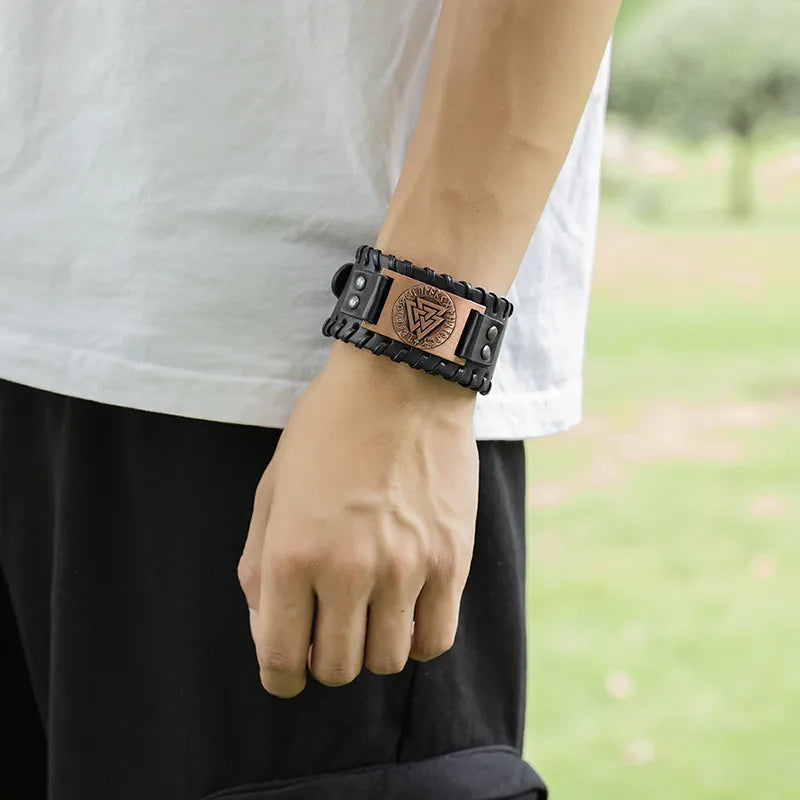 Fashion Geometric Pu Leather No Inlaid Unisex Bracelets