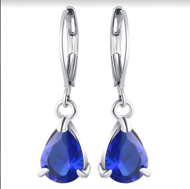 Fashion Water Droplets Alloy Plating Inlay Artificial Gemstones Women'S Drop Earrings 1 Pair