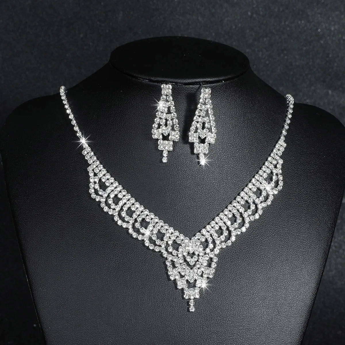 Fashion Water Droplets Tassel Artificial Crystal Metal Inlay Rhinestones Earrings Necklace 1 Set