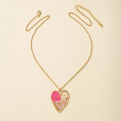 Fashionable Heart-shaped Necklace