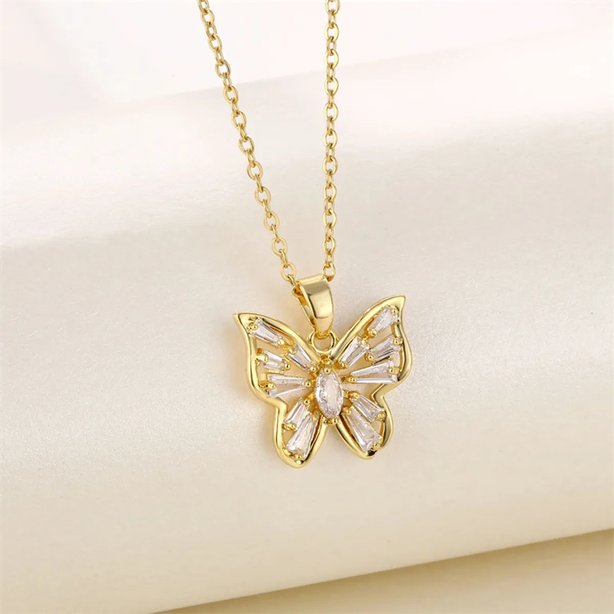 201 Stainless Steel Brass 18K Gold Plated Shiny Plating Inlay Cross Water Droplets Heart Shape Zircon Pendant Necklace