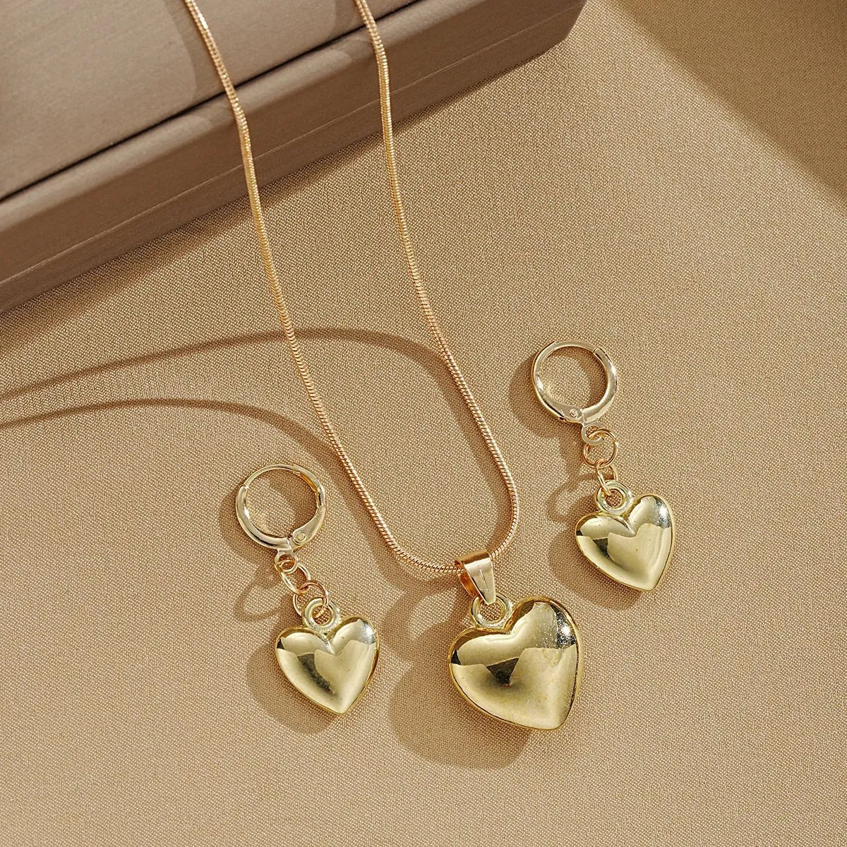 French Style Modern Style Heart Shape Alloy Plating Women'S Earrings Necklace Jewelry Set