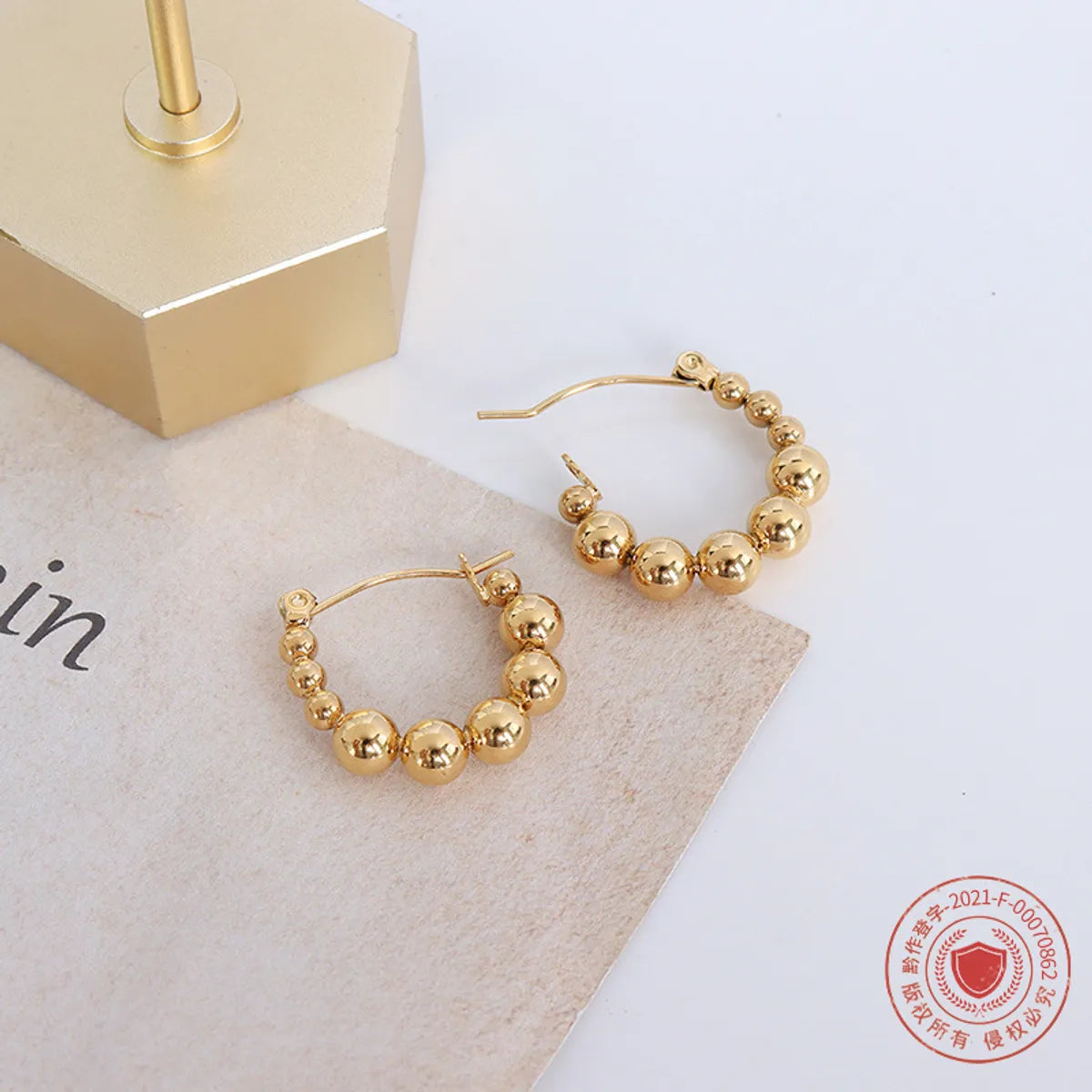 French Style Round Beads Stitching Geometric Titanium Steel 18k Gold Plated Earrings Wholesale