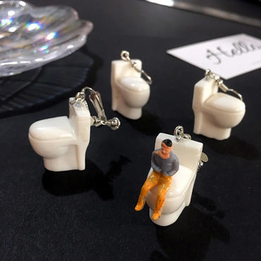 Funny Creative Hip-hop Bathtub Toilet Mini Water Dispenser Earrings Wholesale