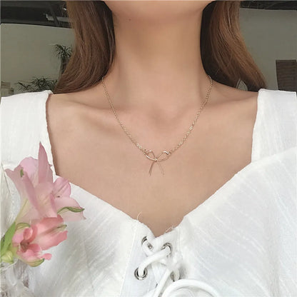 Geometric Bow Shaped Simple New Hollow Pendant Clavicle Necklace Alloy