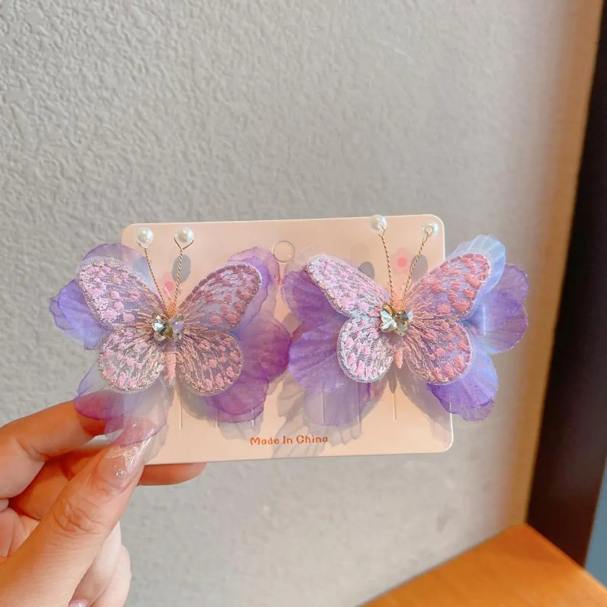 Girl'S Cute Simple Style Butterfly Cloth Butterfly Hair Clip