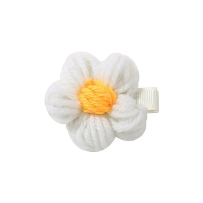 Girl'S Sweet Flower Plush Hair Clip