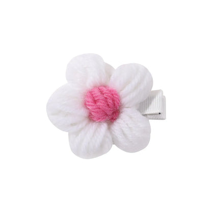 Girl'S Sweet Flower Plush Hair Clip