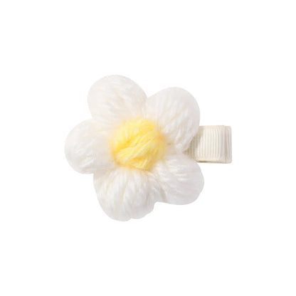 Girl'S Sweet Flower Plush Hair Clip