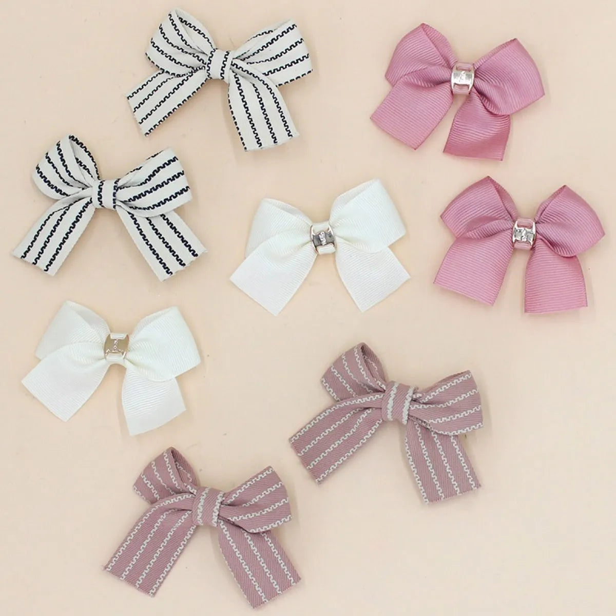 Girl'S Sweet Korean Style Bow Knot Cloth Polyester Hair Clip