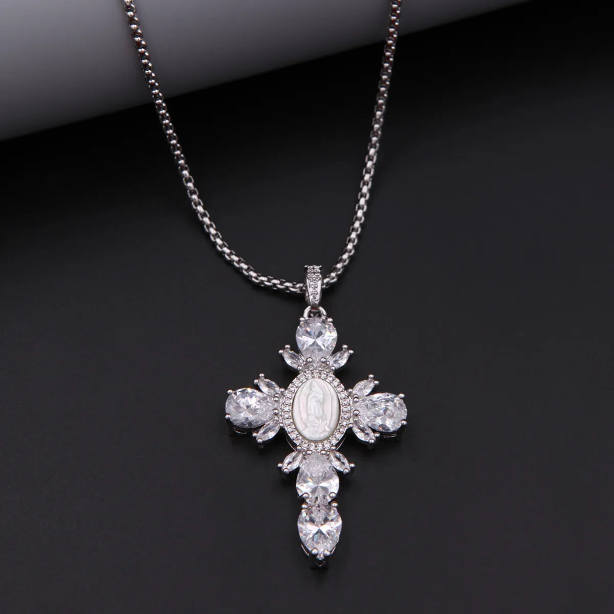 Glam Modern Style Shiny Cross Copper Plating Inlay Shell Zircon 18k Gold Plated White Gold Plated Pendant Necklace