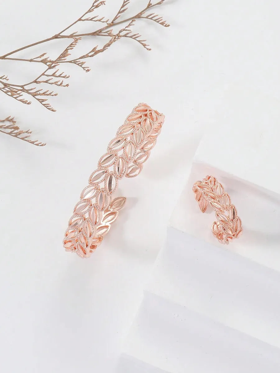 Glam Retro Luxurious Leaf Copper 18k Gold Plated Zircon Rings Bracelets In Bulk