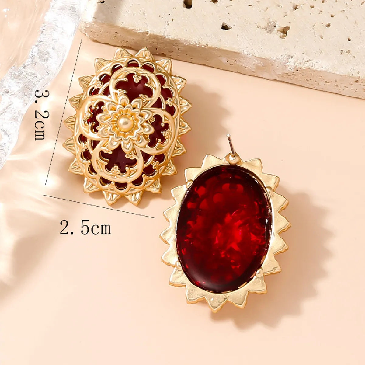 Glam Retro Oval Flower Alloy Plating Hollow Out Inlay Artificial Gemstones 14k Gold Plated Women's Ear Studs