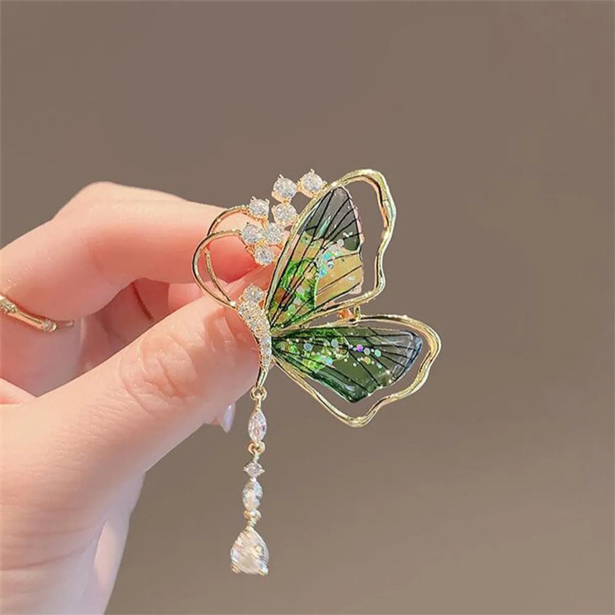 Glam Shiny Butterfly Bird Alloy Plating Inlay Artificial Pearls Rhinestones Unisex Brooches