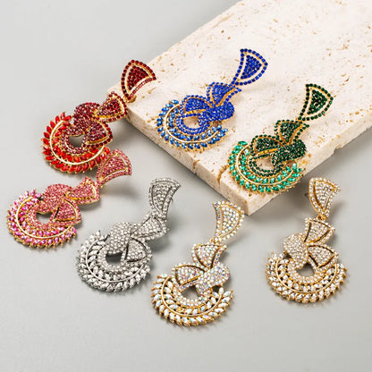 Glam Shiny Leaves Alloy Plating Inlay Rhinestones Glass Gold Plated Silver Plated Women'S Drop Earrings