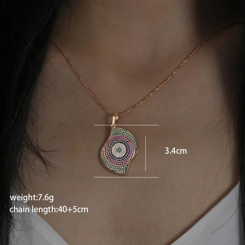 Glam Xuping Geometric Copper Alloy Plating Inlay Artificial Diamond 18k Gold Plated Women'S Pendant Necklace