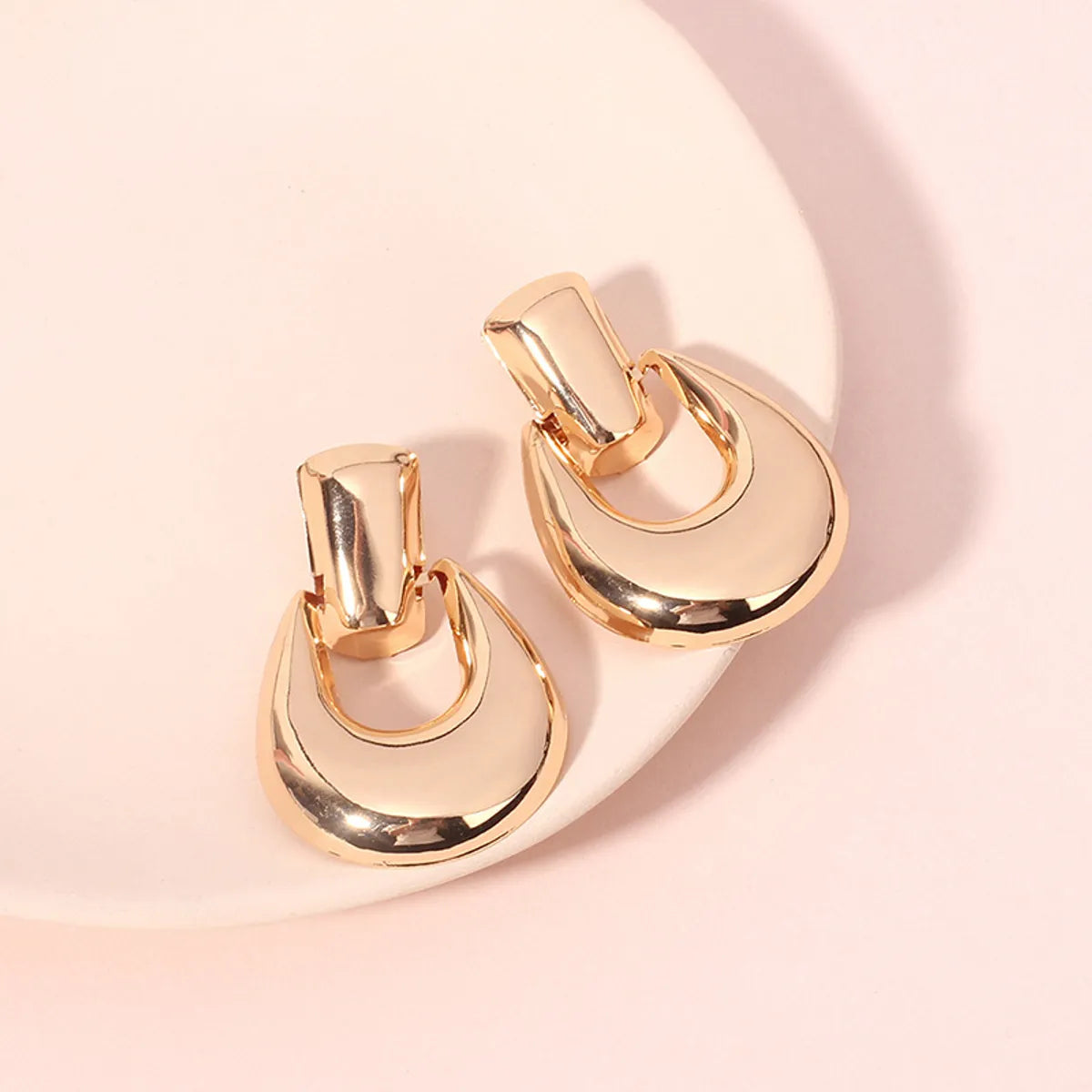 Glossy Metal Exaggerated Geometric Large U-Shaped Earrings For Women Nihaojewelry