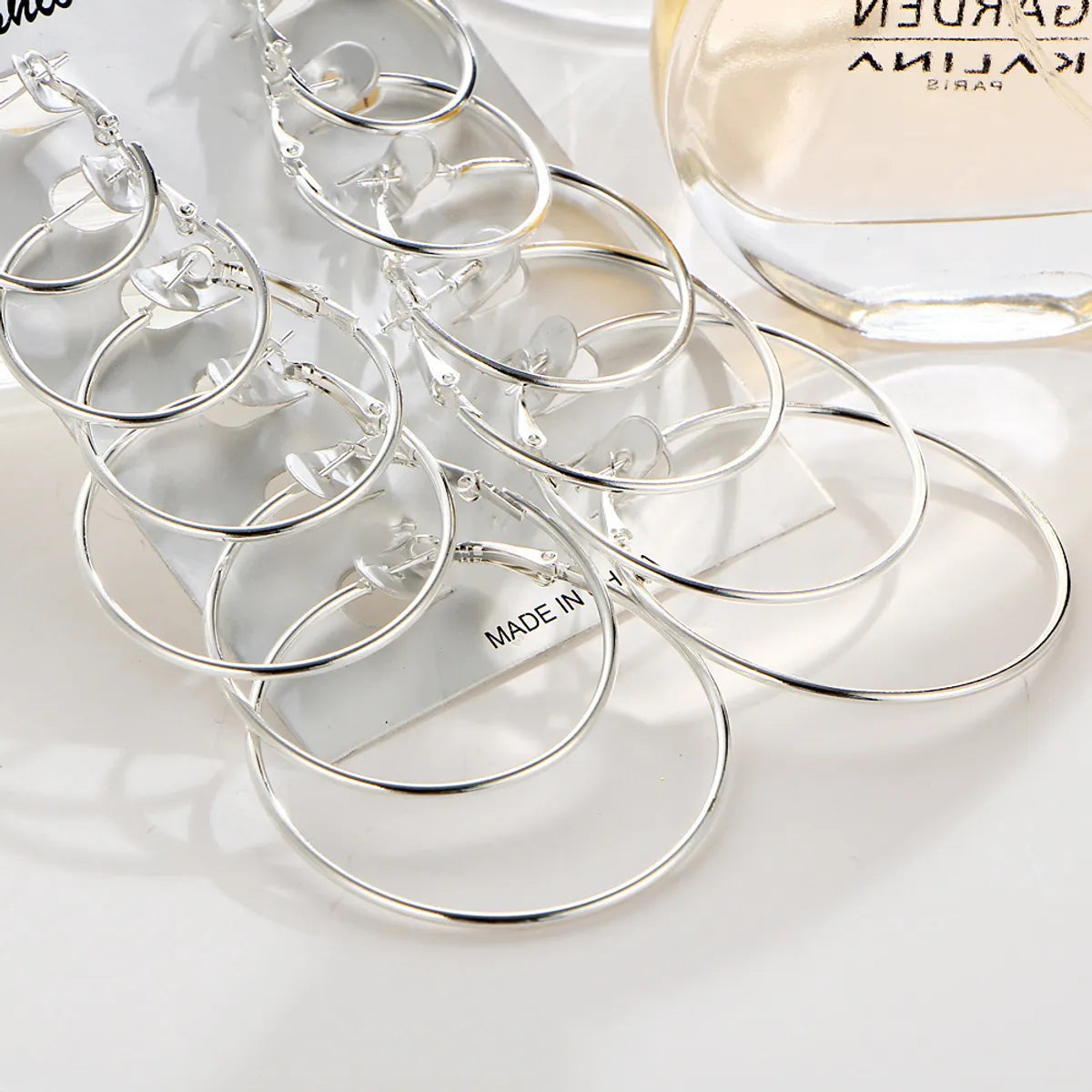 Retro Geometric Plating Iron Hoop Earrings