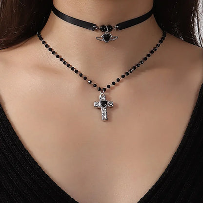 Gothic Cool Style Cross Angel Wings Alloy Acrylic Beaded Heart Inlay Glass Stone Women'S Necklace