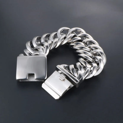 Gothic Cool Style Solid Color 304 Stainless Steel Men'S Bracelets