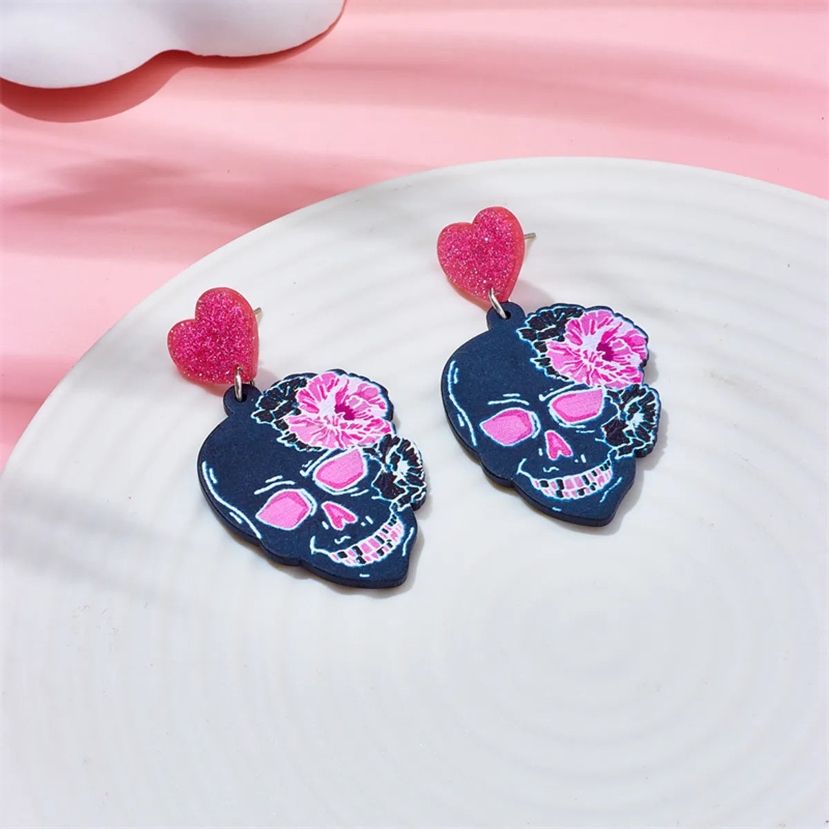 1 Pair Gothic Punk Heart Shape Flower Skull Arylic Drop Earrings