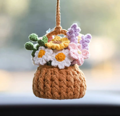 Hand-Crocheted Chlorophytum Potted Yarn Car Rearview Mirror Creative Ornament