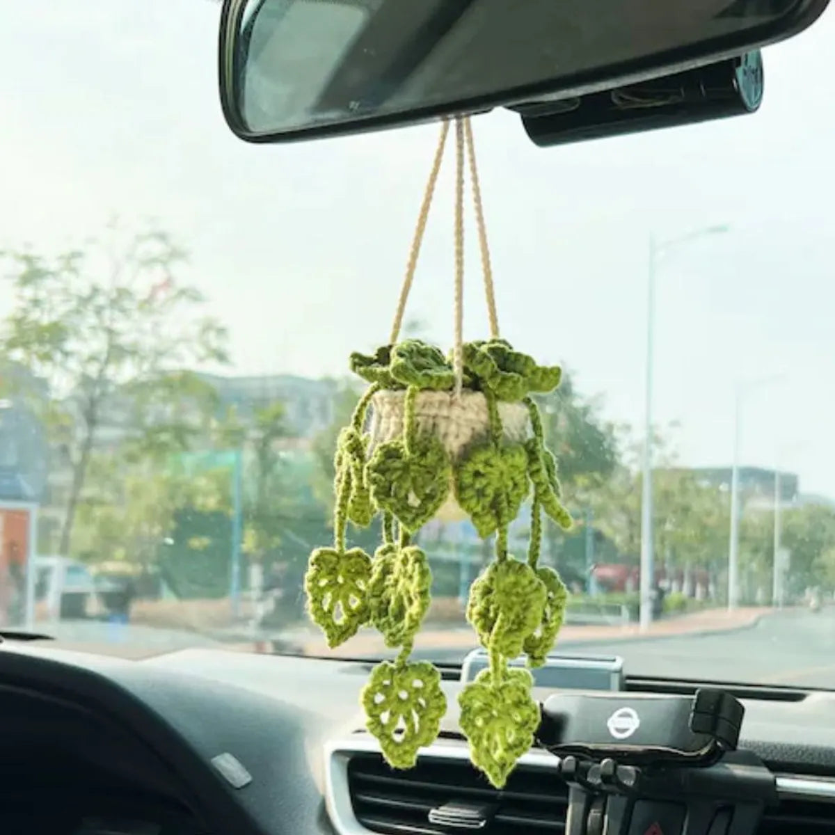 Hand-Crocheted Chlorophytum Potted Yarn Car Rearview Mirror Creative Ornament