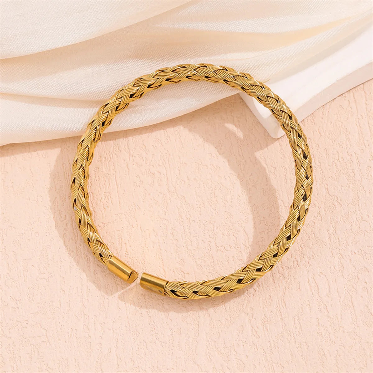 Handmade Solid Color Stripe Stainless Steel 18K Gold Plated Cuff Bracelets In Bulk