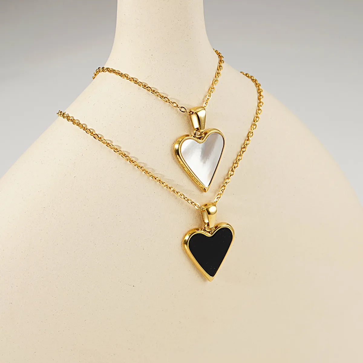 Heart Shaped Enamel Fashion Retro Pendant Simple Titanium Steel Clavicle Necklace