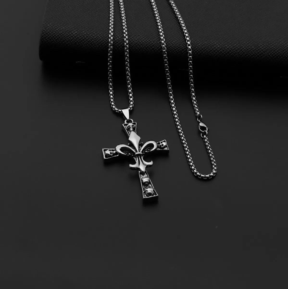 Hip-Hop Cross Star Snake Stainless Steel Alloy Plating Pendant Necklace