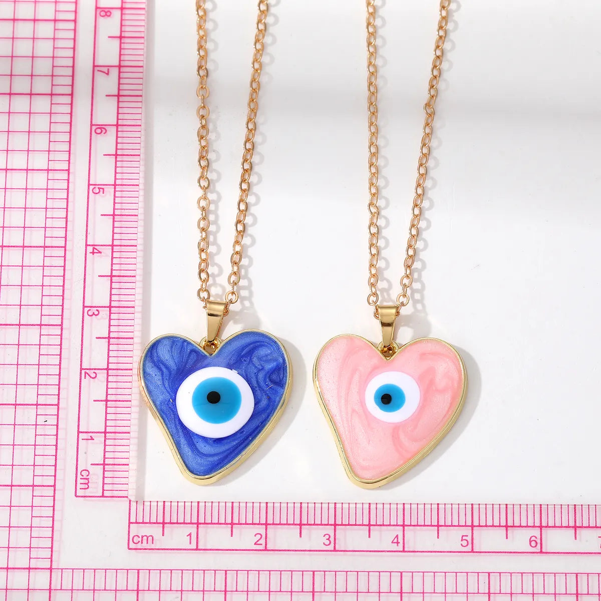 Hip-Hop Devil'S Eye Heart Shape Alloy Enamel Plating Women'S Pendant Necklace 1 Piece