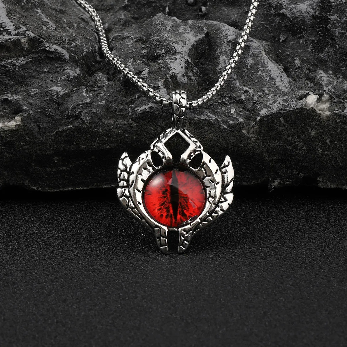 Hip-Hop Devil'S Eye Zinc Alloy Plating Men'S Pendant Necklace