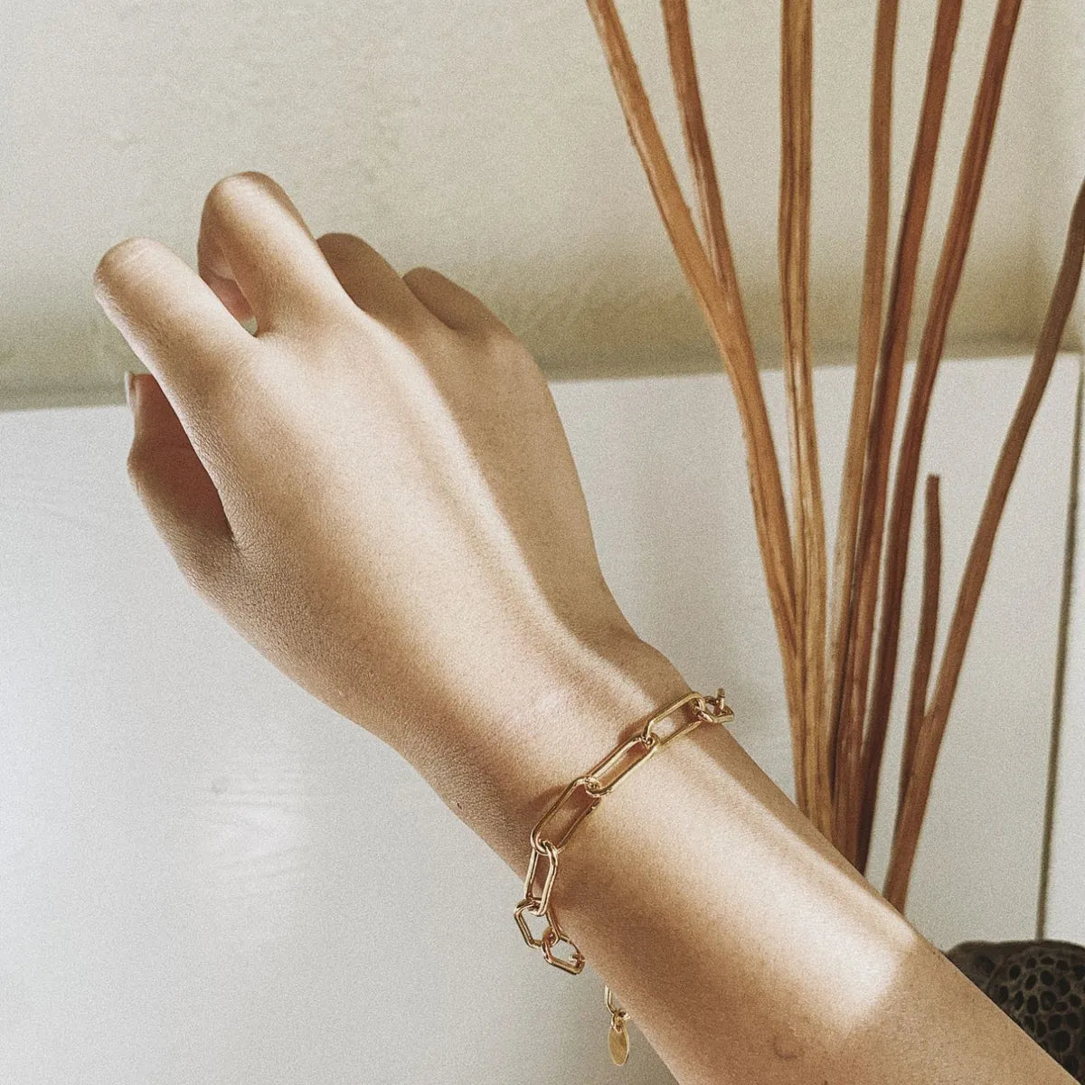 Hip-Hop Geometric Alloy Plating Women'S Bracelets