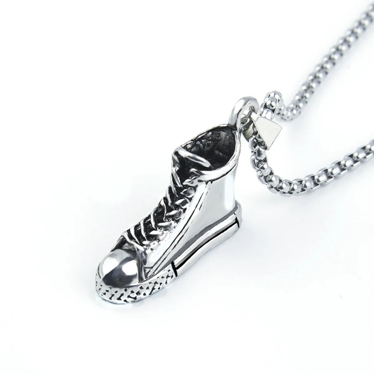 Hip-Hop Geometric Alloy Stoving Varnish Men'S Necklace