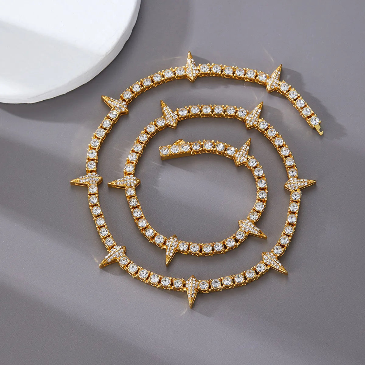 Hip-Hop Geometric Solid Color Rhinestones Alloy Wholesale Necklace