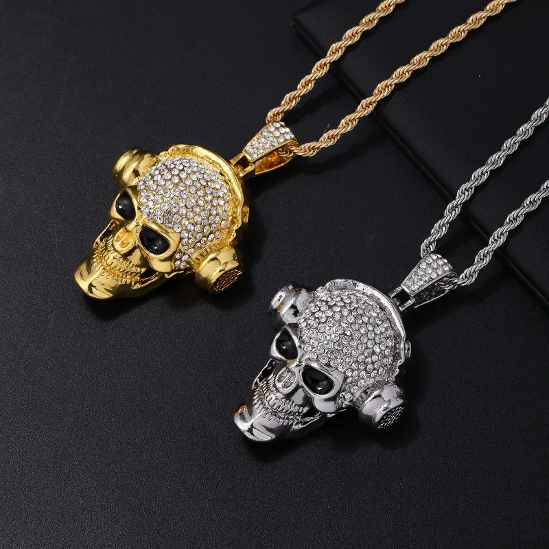 Hip-Hop Punk Skull Stainless Steel Alloy Plating Inlay Rhinestones White Gold Plated Gold Plated Men'S Pendant Necklace