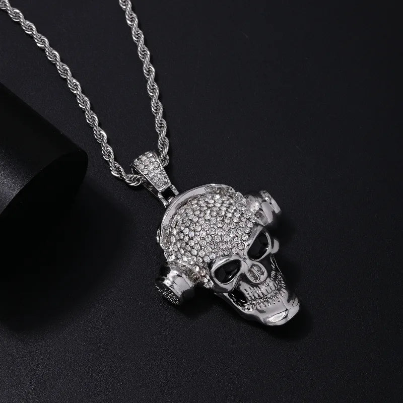 Hip-Hop Punk Skull Stainless Steel Alloy Plating Inlay Rhinestones White Gold Plated Gold Plated Men'S Pendant Necklace