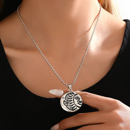 Hip-Hop Punk Solid Color Alloy Iron Women's Pendant Necklace