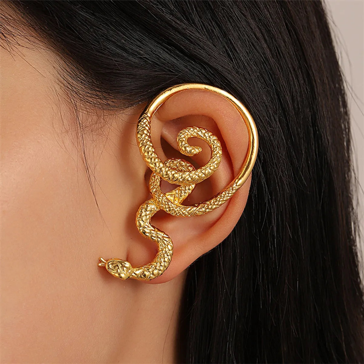 Hip-Hop Punk Streetwear Heart Shape Snake Dragon Alloy Metal Copper Plating 18k Gold Plated Gold Plated Silver Plated Women'S Ear Clips