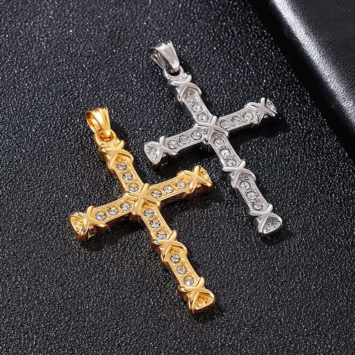 1 Piece Titanium Steel Rhinestones 18K Gold Plated Cross