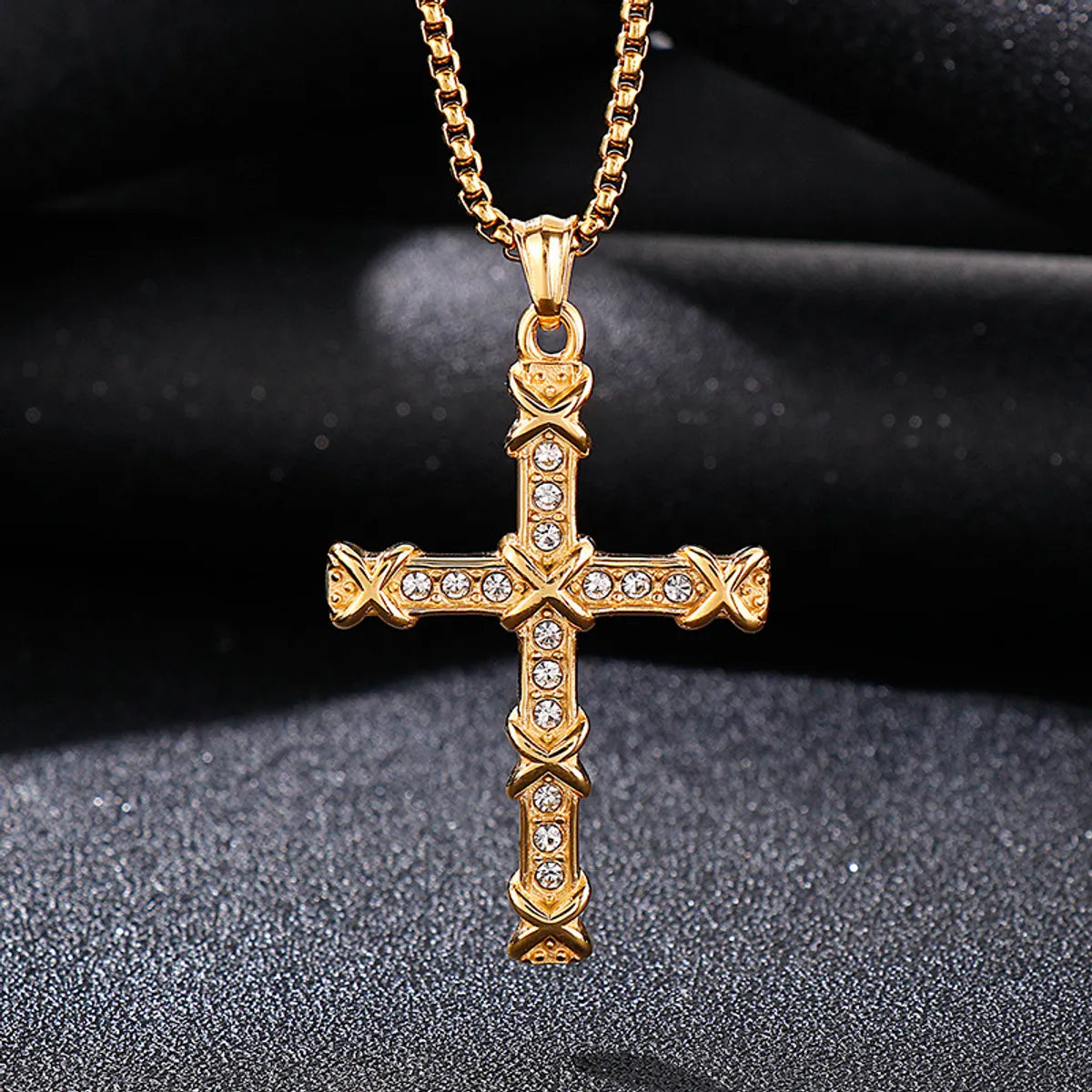 1 Piece Titanium Steel Rhinestones 18K Gold Plated Cross