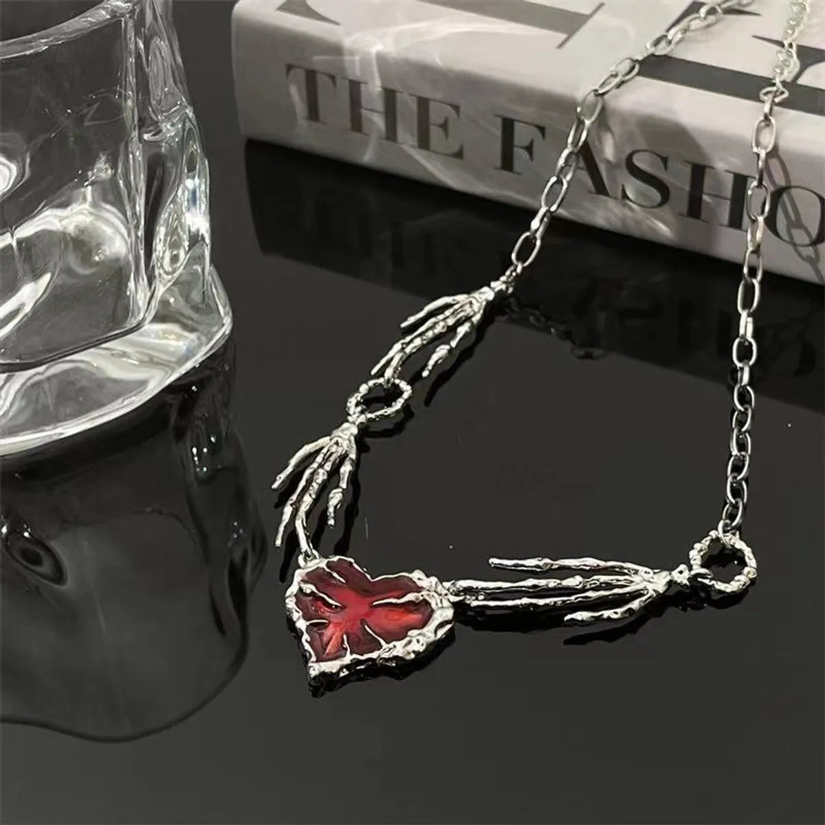 Hip-hop Retro Heart Shape Alloy Wholesale Pendant Necklace