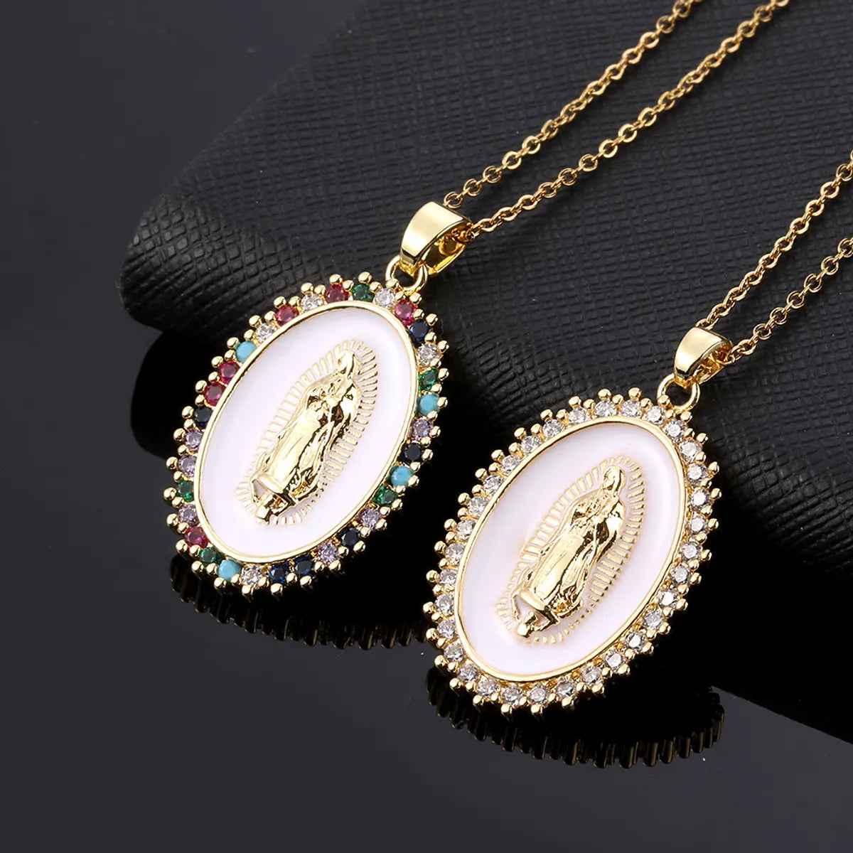 Hip-hop Retro Simple Style Portrait Copper Gold Plated Zircon Pendant Necklace In Bulk