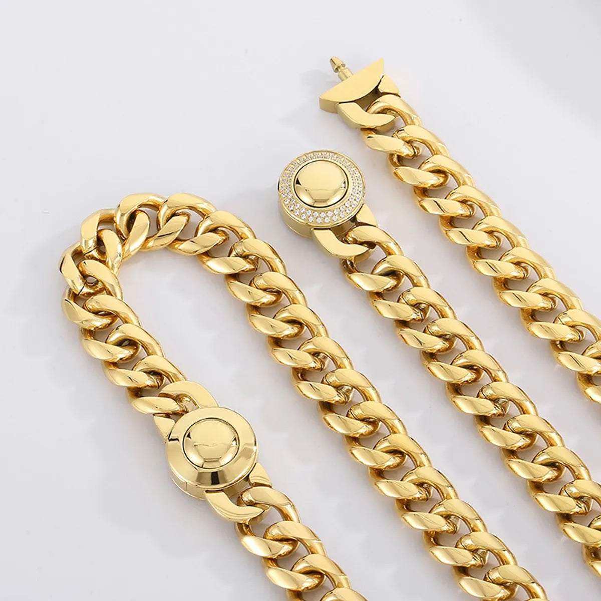 Hip-hop Retro Solid Color Titanium Steel Plating Chain 18k Gold Plated Necklace