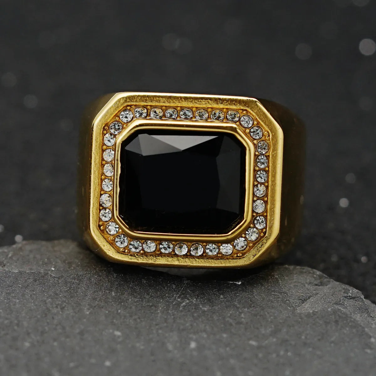 Hip-Hop Retro Square Titanium Steel Inlay Zircon Men'S Rings